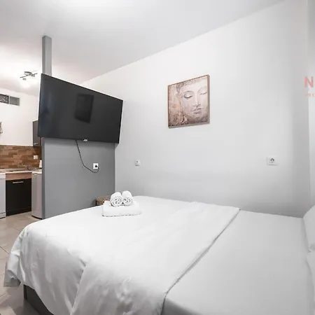 Iris Studio Center Thessaloniki Exterior photo