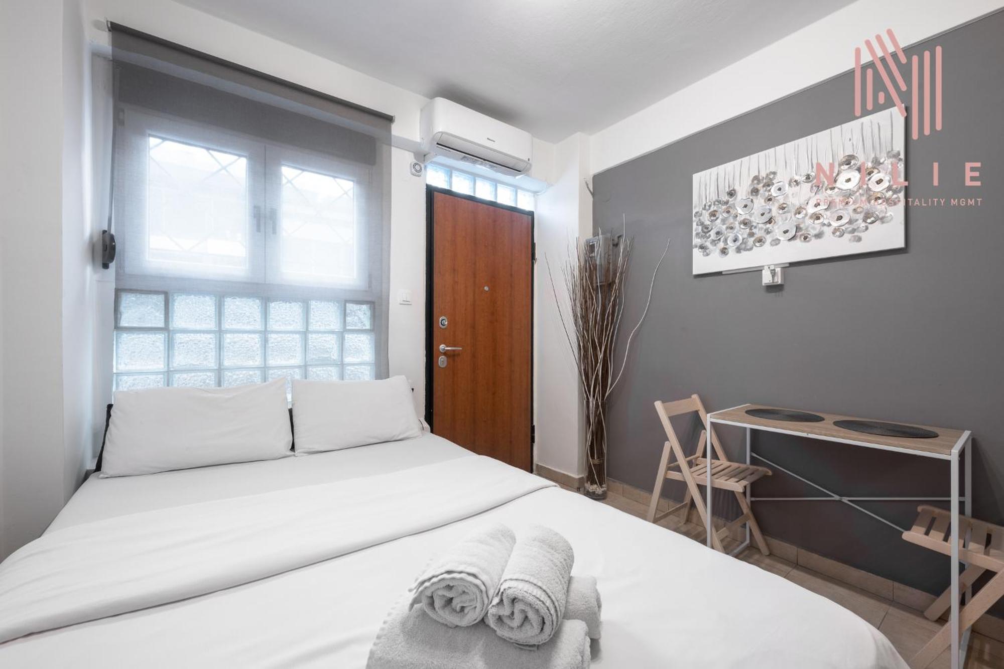 Iris Center Apartment